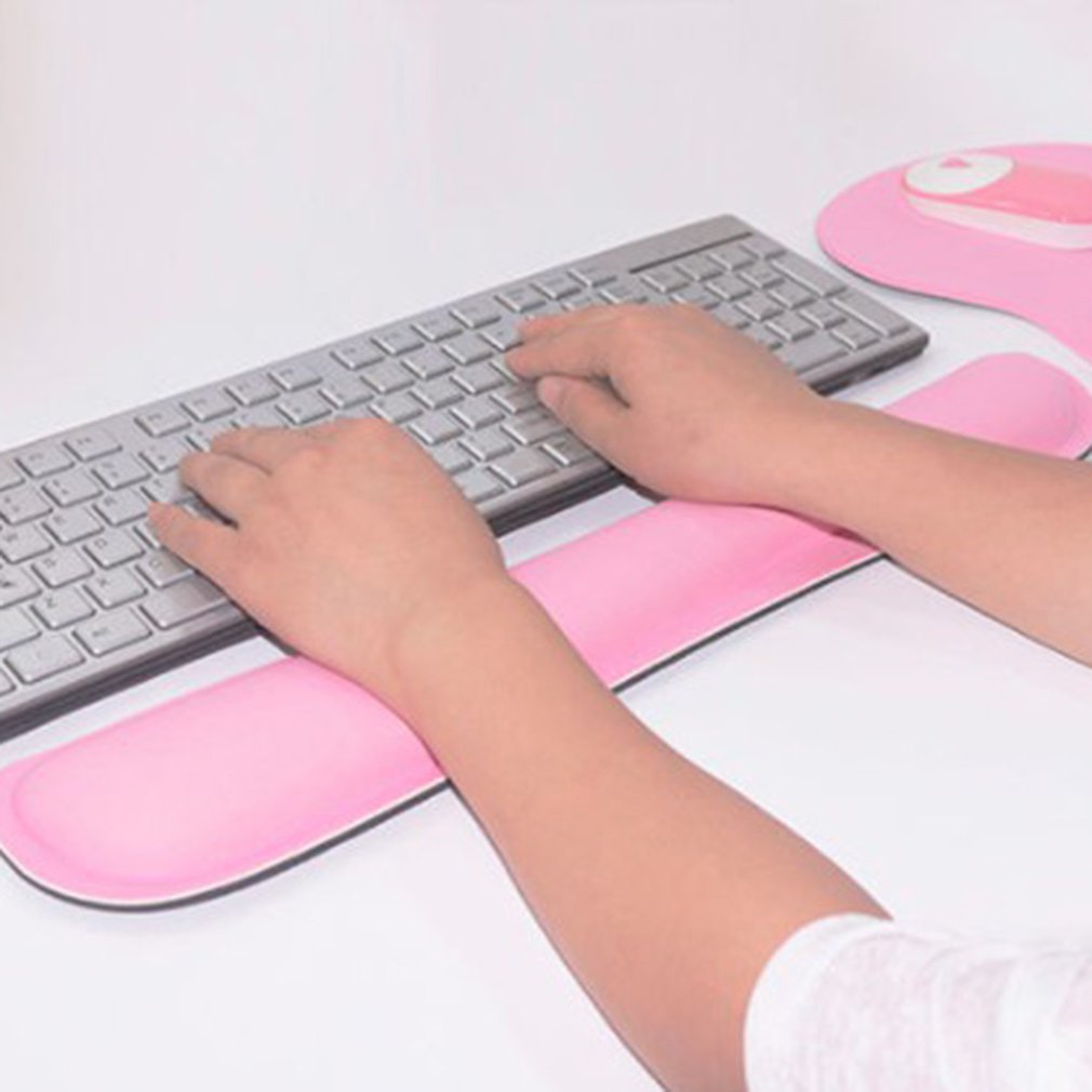 وسادة مسند المعصم للوحة المفات - مراجعة Gaming Keyboard Hand وسعره